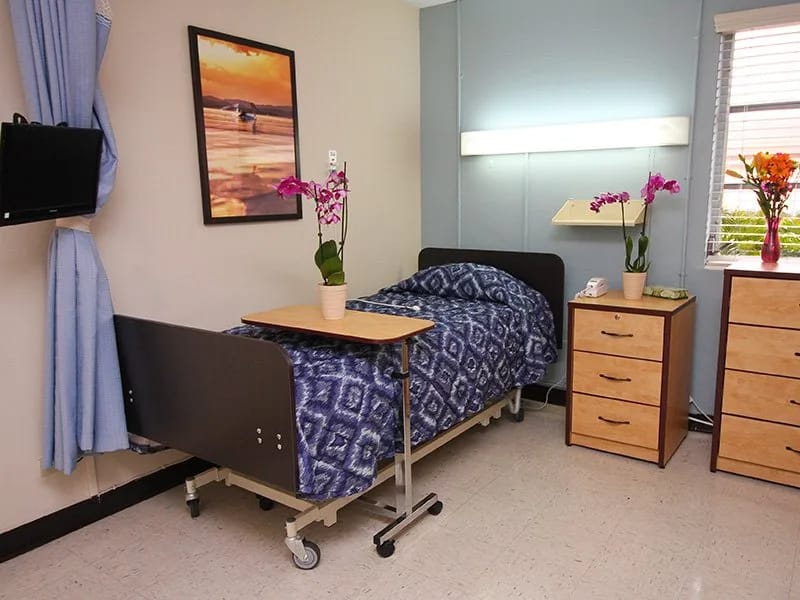 Kozie Kottage Llc - Assisted Living in West Palm Beach, FL photo 2