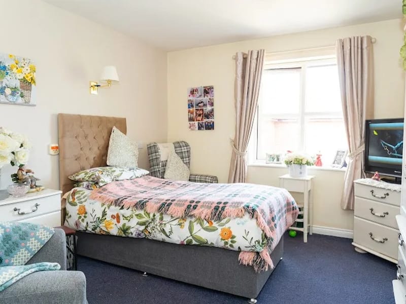 Willow Green Care Home in Darlington, England photo 5