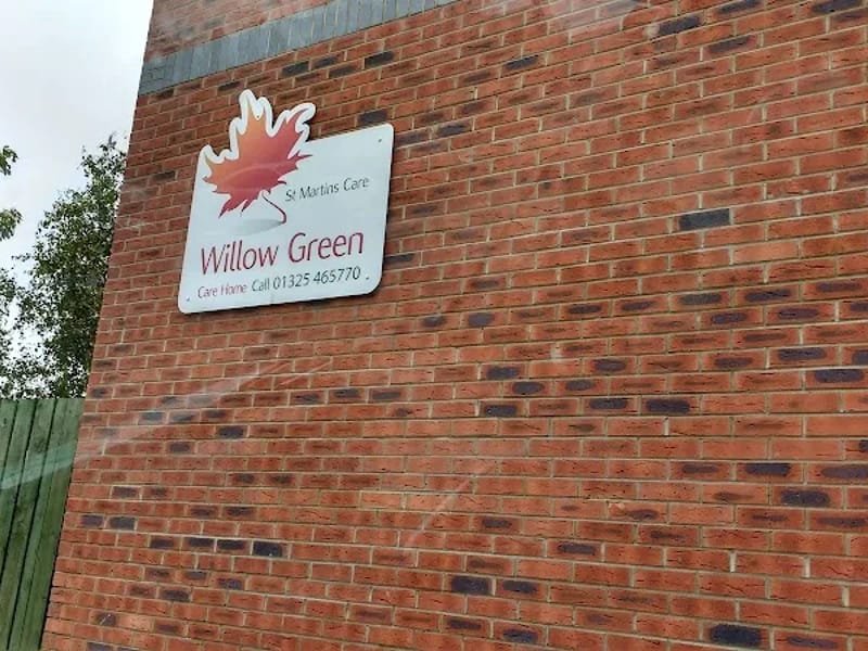Willow Green Care Home in Darlington, England photo 2