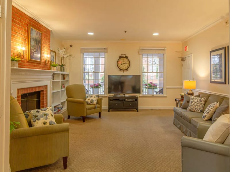 Auxiliary House - Assisted Living in Bethesda, MD photo 3