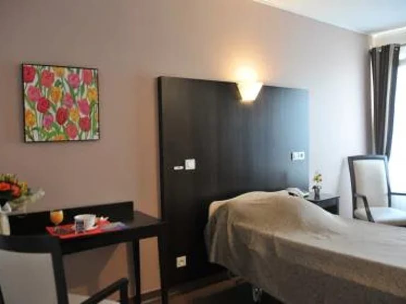 EHPAD LES CRISTALLINES - EHPAD in LYON, Auvergne-Rhône-Alpes photo 2