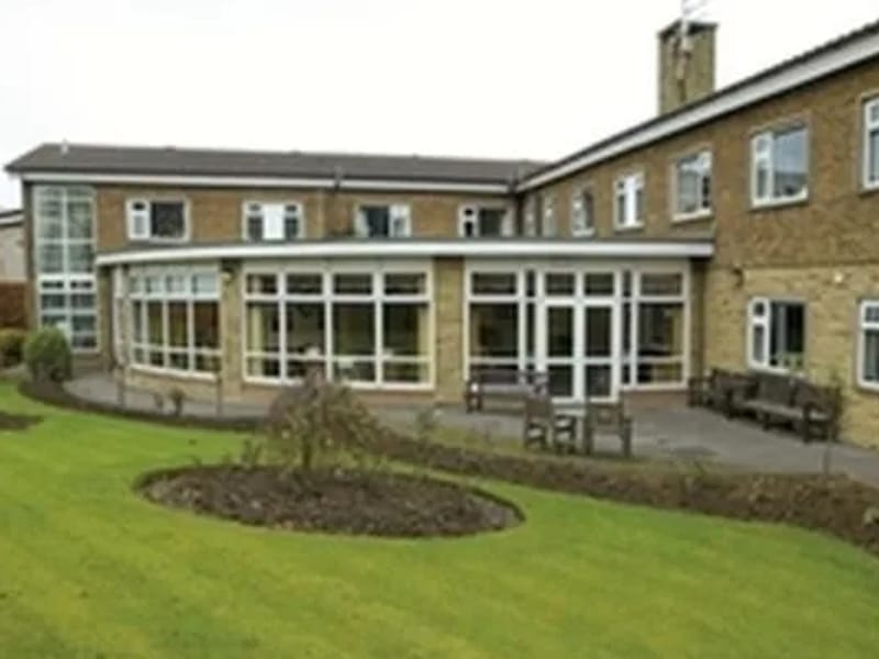 Priceholme - Nursing Home in Scarborough, England photo 2