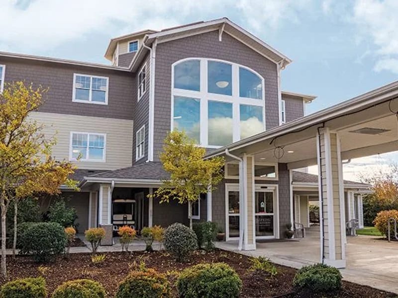 Applegate House Of Grants Pass - Assisted Living in Grants Pass, OR photo 3