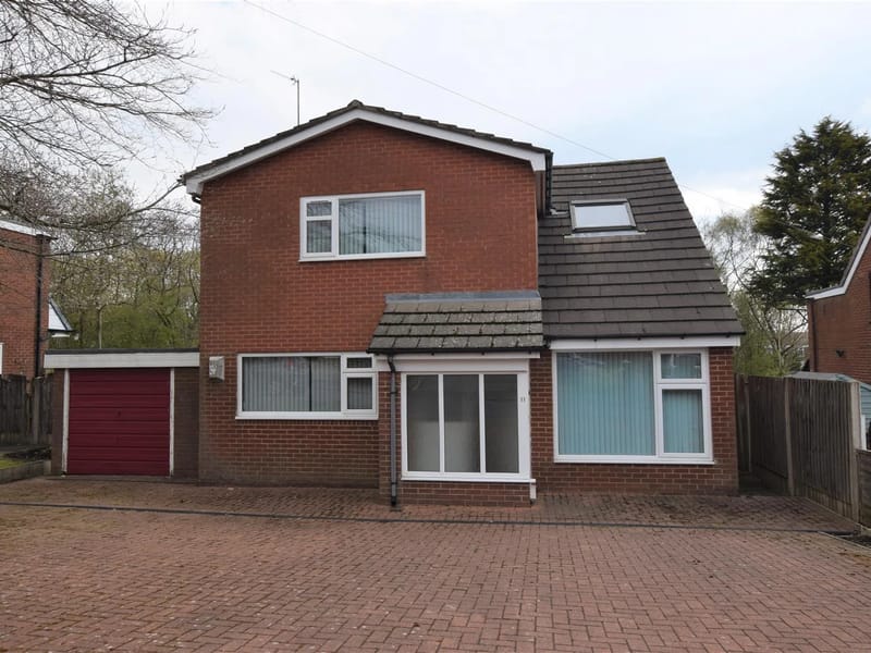 Stonehill Drive in Rochdale, England photo 3
