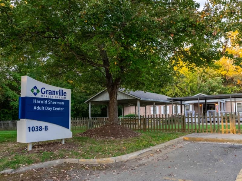 Genoma Therapeutic Adult Day Care Center, INC - Adult Day Care in GREENACRES, FL photo 1
