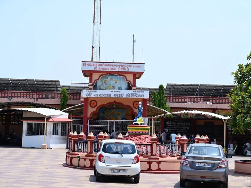 Narayan's Eye Hospital - अस्पताल in Palwal, Haryana photo 3