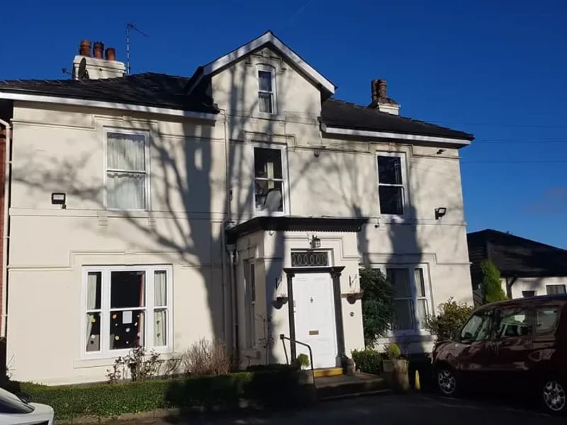 Woodlands Care Centre - Nursing Home in Macclesfield, England photo 1