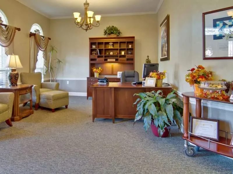 Chestnut Glenn - Assisted Living By Americare - Assisted Living in St. Peters, MO photo 3