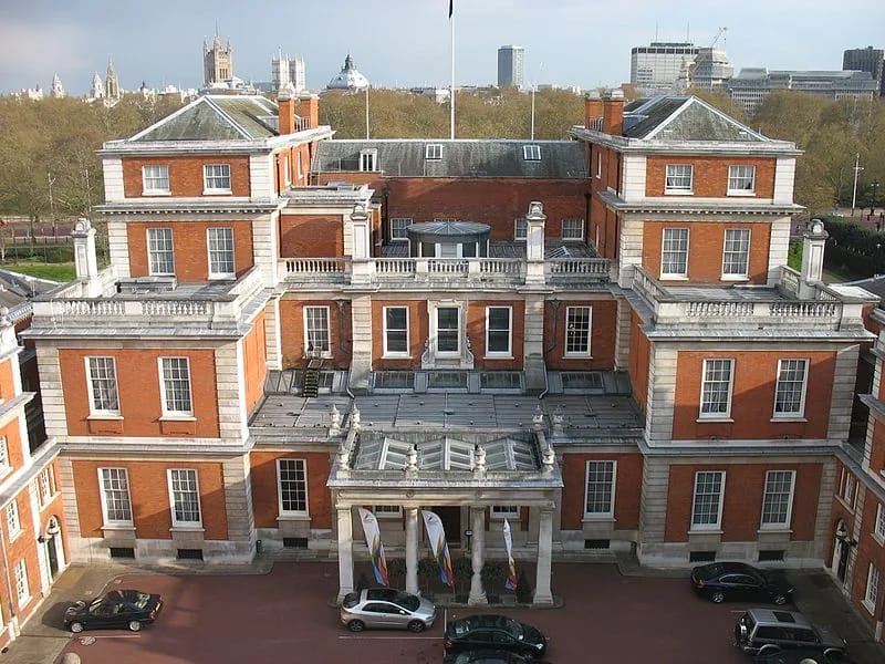 Marlborough House - Nursing Home in Lowestoft, England photo 2