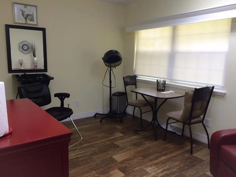 Arbor Rose Of Robinson - Assisted Living in Robinson, IL photo 1