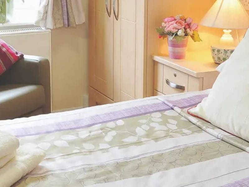 Cleveland House Care Home - Nursing Home in Huddersfield, England photo 2