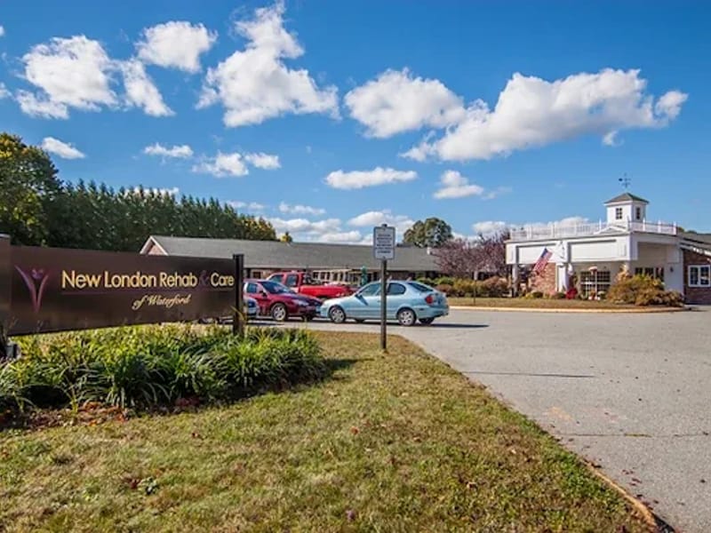 Apple Rehab Mystic — Assisted Living, Mystic, CT · photo 3
