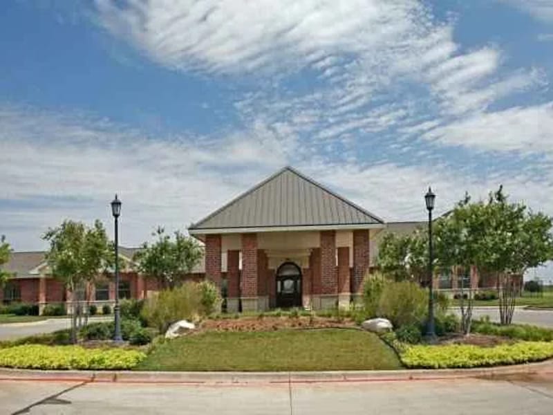 Elmcroft Of Lake Wellington - Assisted Living in Wichita Falls, TX photo 1