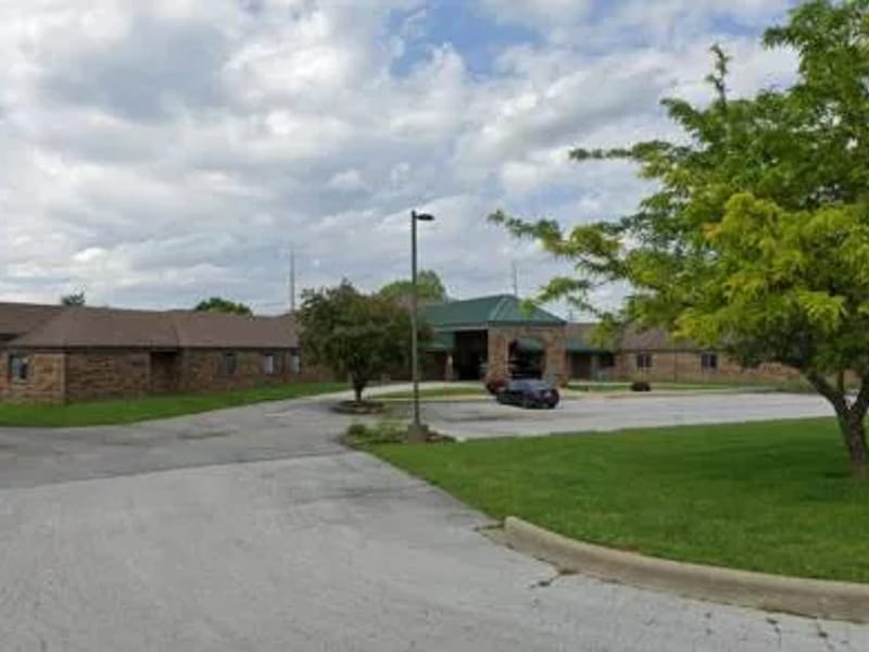 Life Enhancement Village Of Branson — Assisted Living, Walnut Shade, MO · photo 2