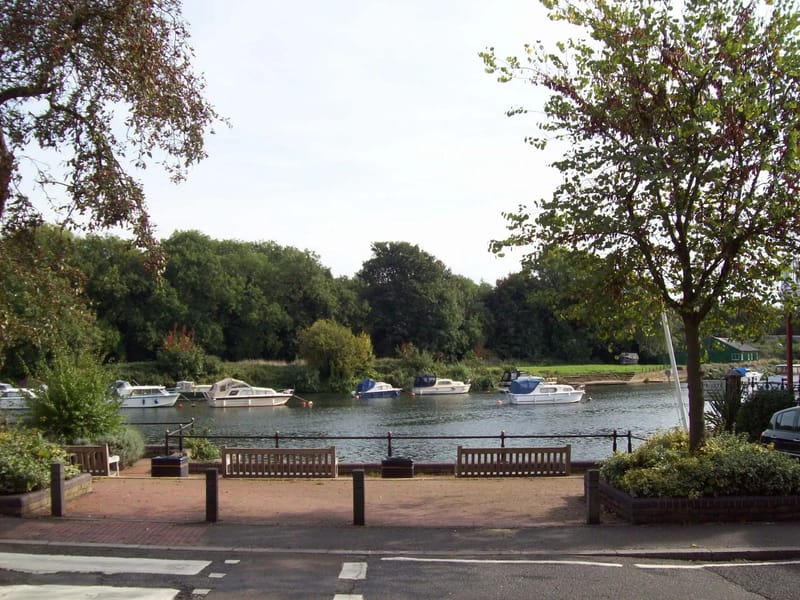 Sunbury - In-Home Care in Sunbury-On-Thames, England photo 2