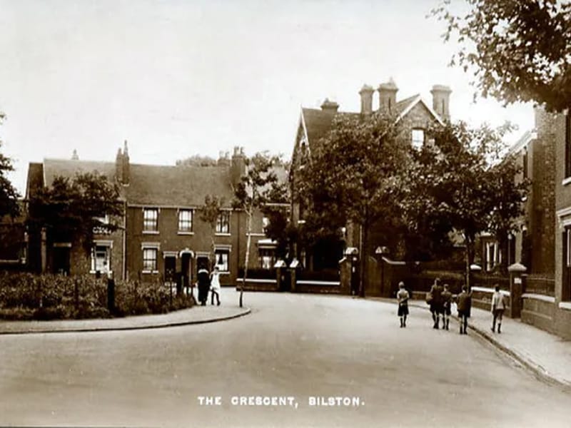 Crescent House - Assisted Living in Bilston, England photo 1