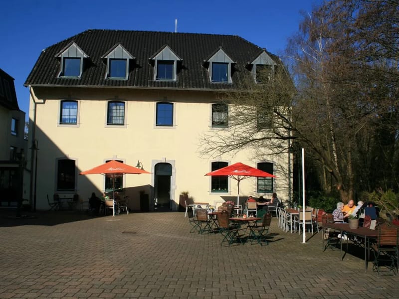 Wohnanlage Gut Köttenich - Pflegeheim in Aldenhoven, Nordrhein-Westfalen photo 2