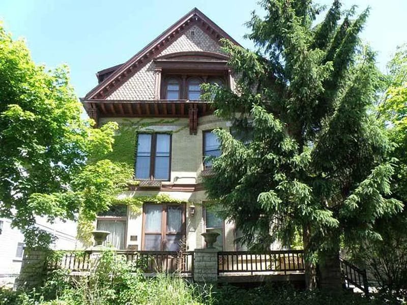 Albertine House 2 - Assisted Living in Milwaukee, WI photo 1