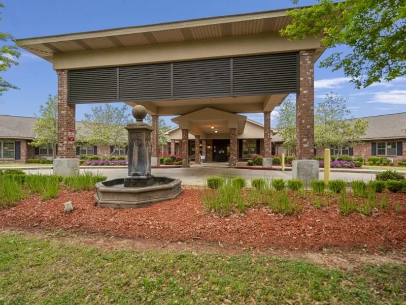 Heritage Manor West - Nursing Home in Shreveport, LA photo 3