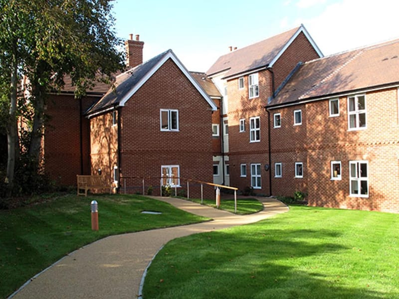 Hill House - Care Home with Nursing Physical Disabilities - Nursing Home in Sandbach, England photo 2