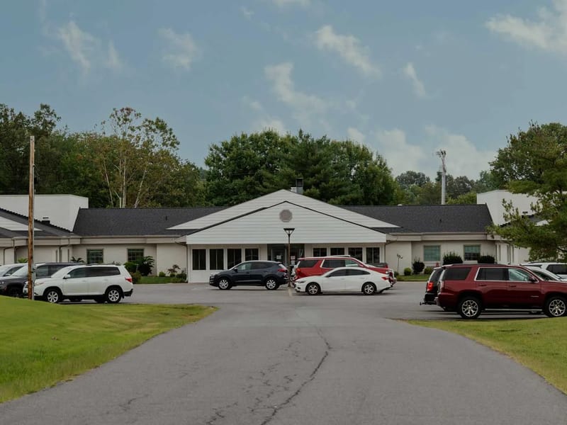 Calvert City Convalescent Center - Nursing Home in Calvert City, KY photo 3