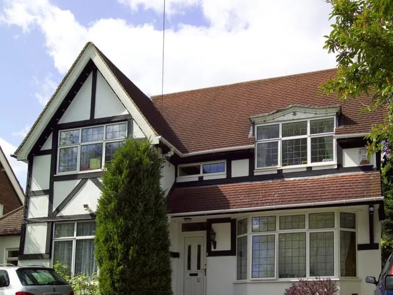 Poplars - Assisted Living in Horley, England photo 2