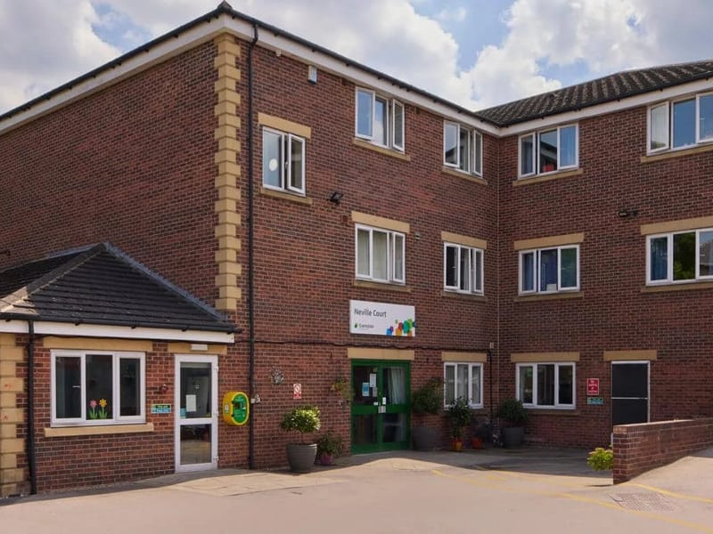 Neville Court - Nursing Home in Barnsley, England photo 3