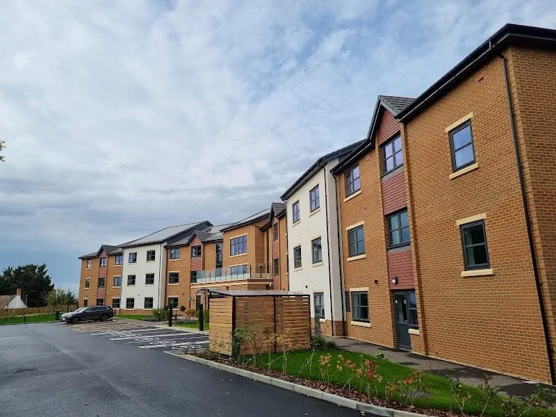 Friends Place - Assisted Living in Reading, England photo 7
