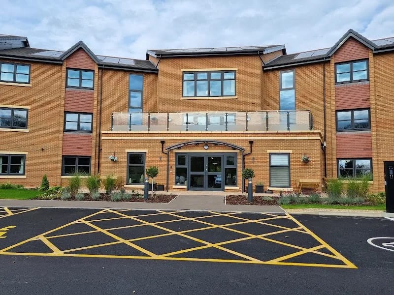Friends Place - Assisted Living in Reading, England photo 2