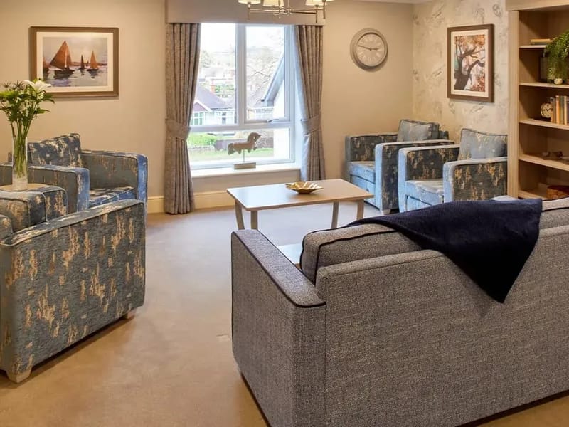 Squires Mews Care Home - Nursing Home in Northampton, England photo 2