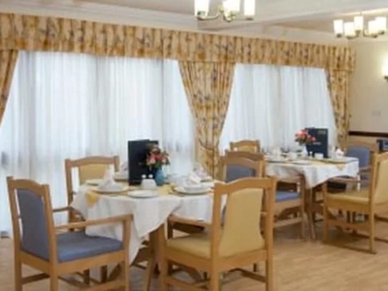 Kingfisher House Care Home - Nursing Home in Newmarket, England photo 5