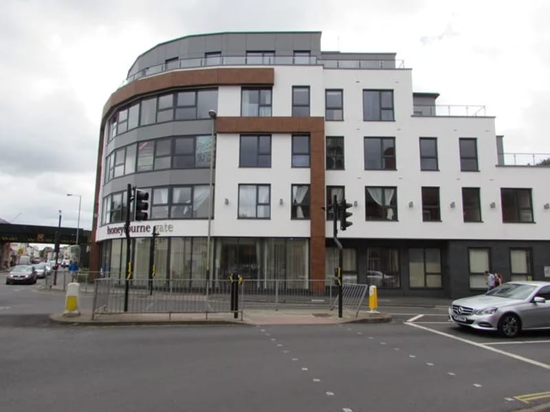 Honeybourne Gate in Cheltenham, England photo 1