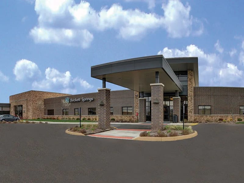 Beckett Springs - Hospital in West Chester, OH photo 3