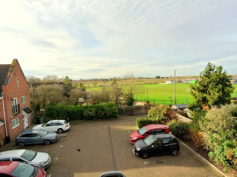 Rowan Close in Southampton, England photo 2