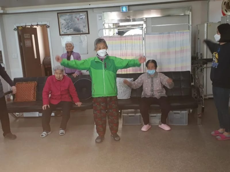 가온노인복지센터 - 요양원 in 사천시, 경상남도 photo 1