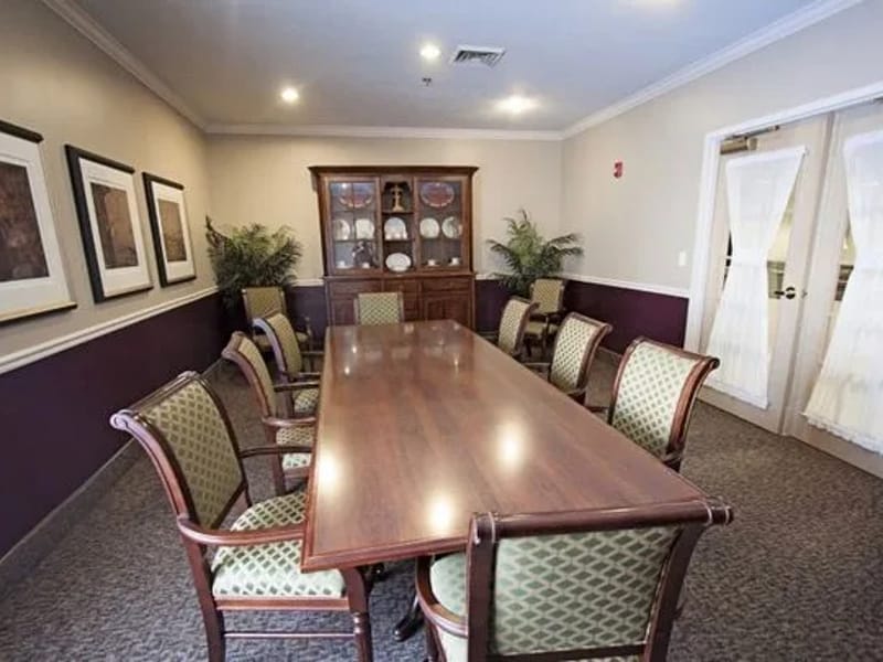 Grande Village Villas - Assisted Living in Twinsburg, OH photo 4