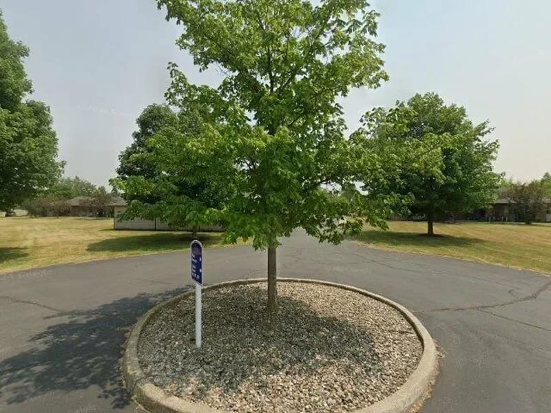 Avalon Village - Nursing Home in Ligonier, IN photo 1