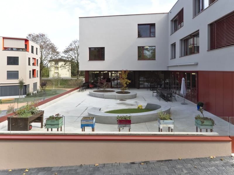 EMS La Lembaz - Fondation Les Noisetiers - Pflegeheim in Granges-Marnand, Vaud photo 3