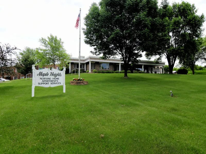 Maple Heights - Nursing Home in Mapleton, IA photo 2