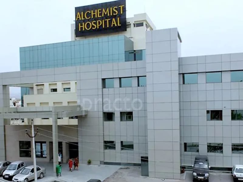 Alchemist hospital limited - अस्पताल in Panchkula, Haryana photo 2