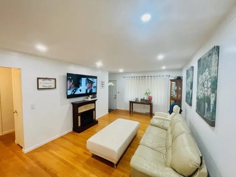 Advent Residential Home - Assisted Living in Redwood City, CA photo 2