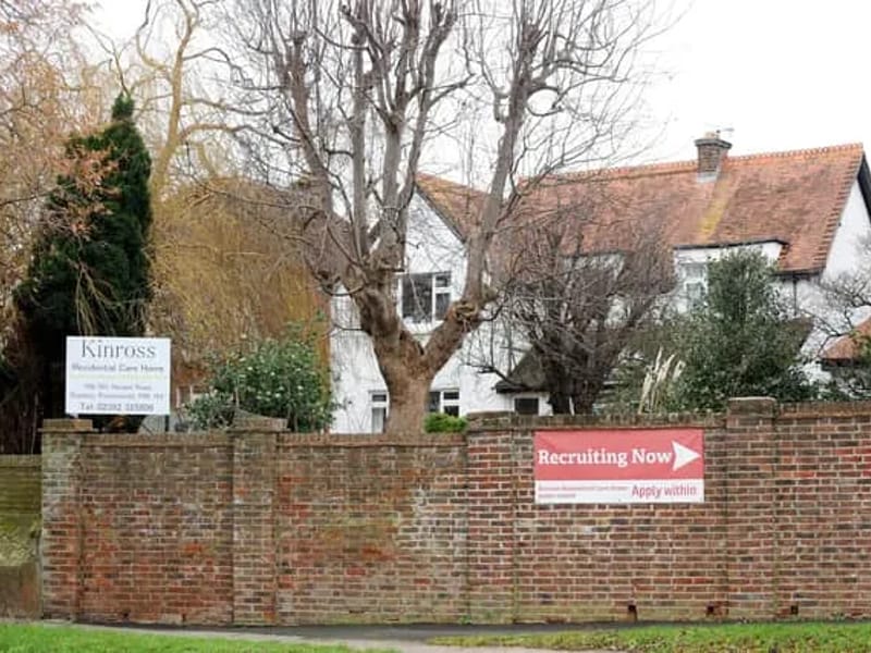 Kinross Residential Care Home in Portsmouth, England photo 5
