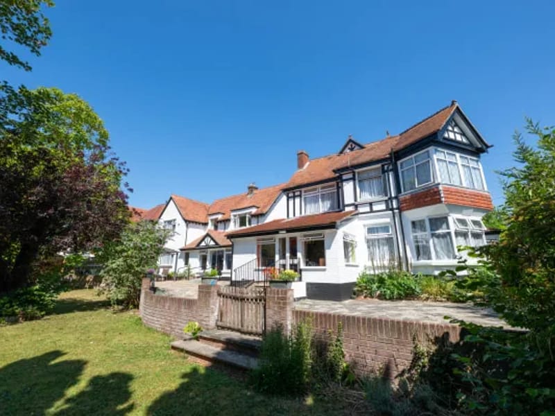 Kinross Residential Care Home in Portsmouth, England photo 6