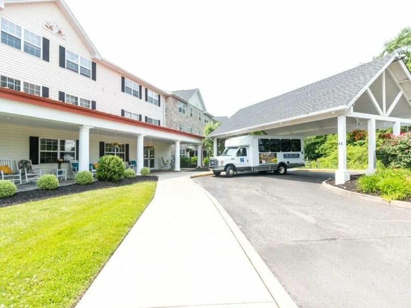 Brookdale Echelon Lake - Assisted Living in Voorhees, NJ photo 3