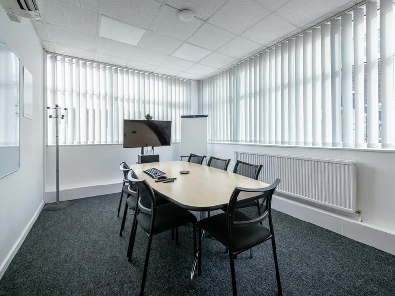 London House Business Centre Thames Road Crayford in Dartford, England photo 6