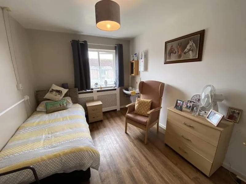 Offmore Farm Residential Home - Assisted Living in Kidderminster, England photo 2