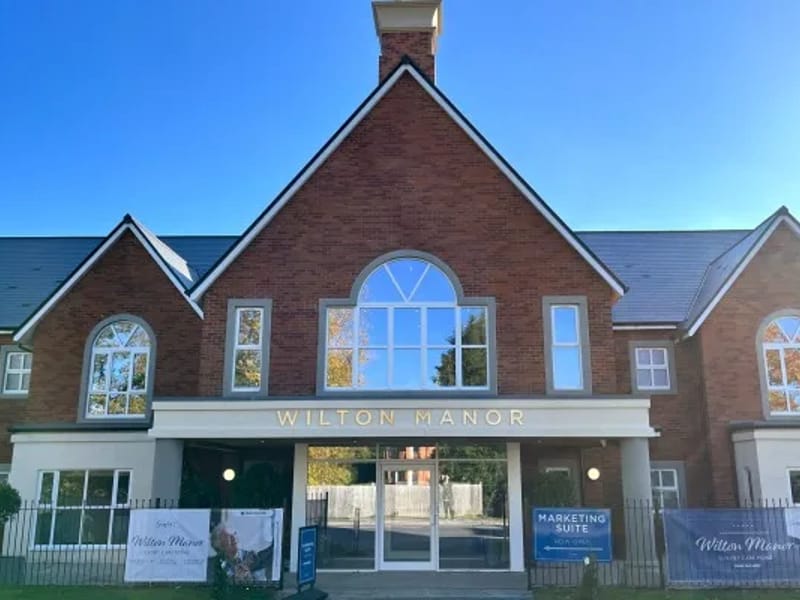 Wilton Manor - Nursing Home in Melton Mowbray, England photo 2