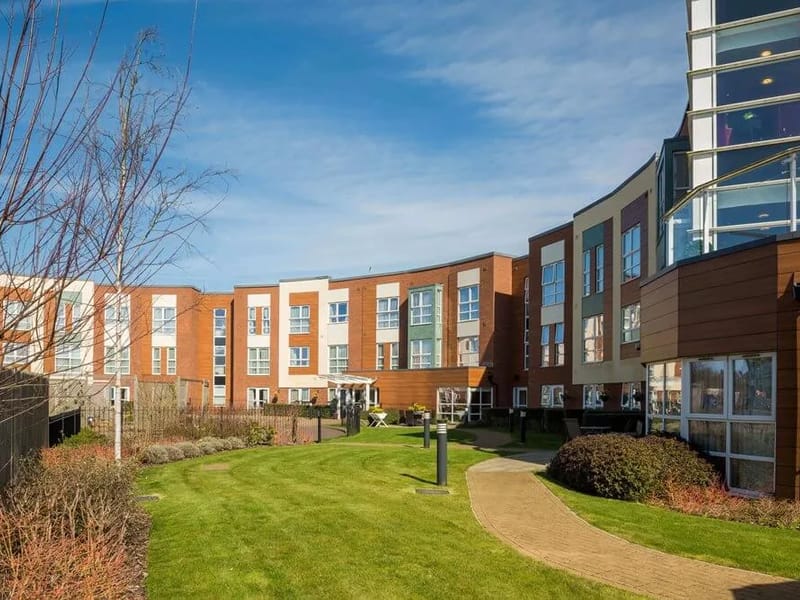 Parker Meadows - Nursing Home in Fareham, England photo 4