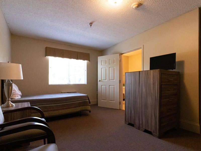 Coventry House Of Zebulon - Assisted Living in Zebulon, NC photo 2