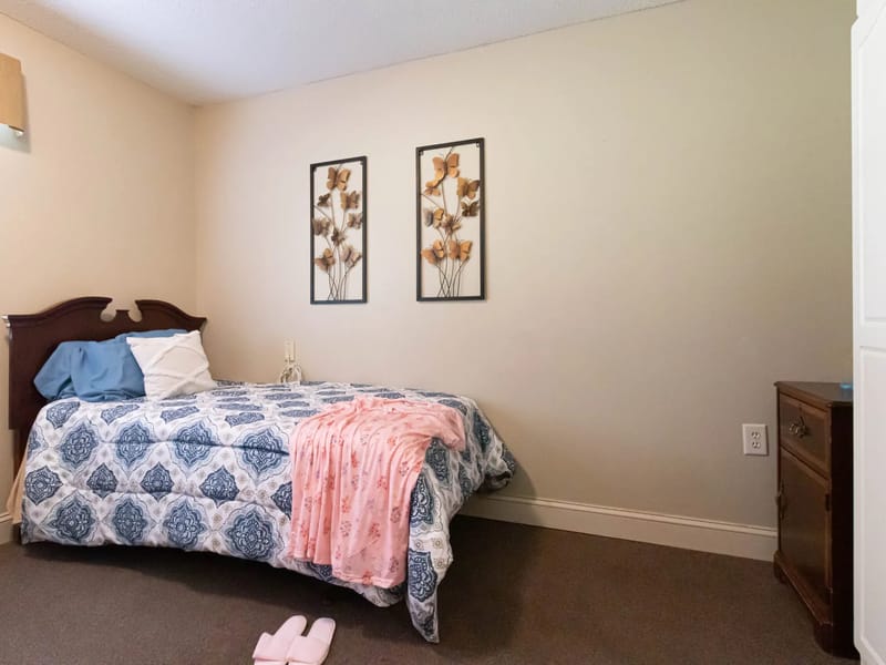 Coventry House Of Zebulon - Assisted Living in Zebulon, NC photo 3